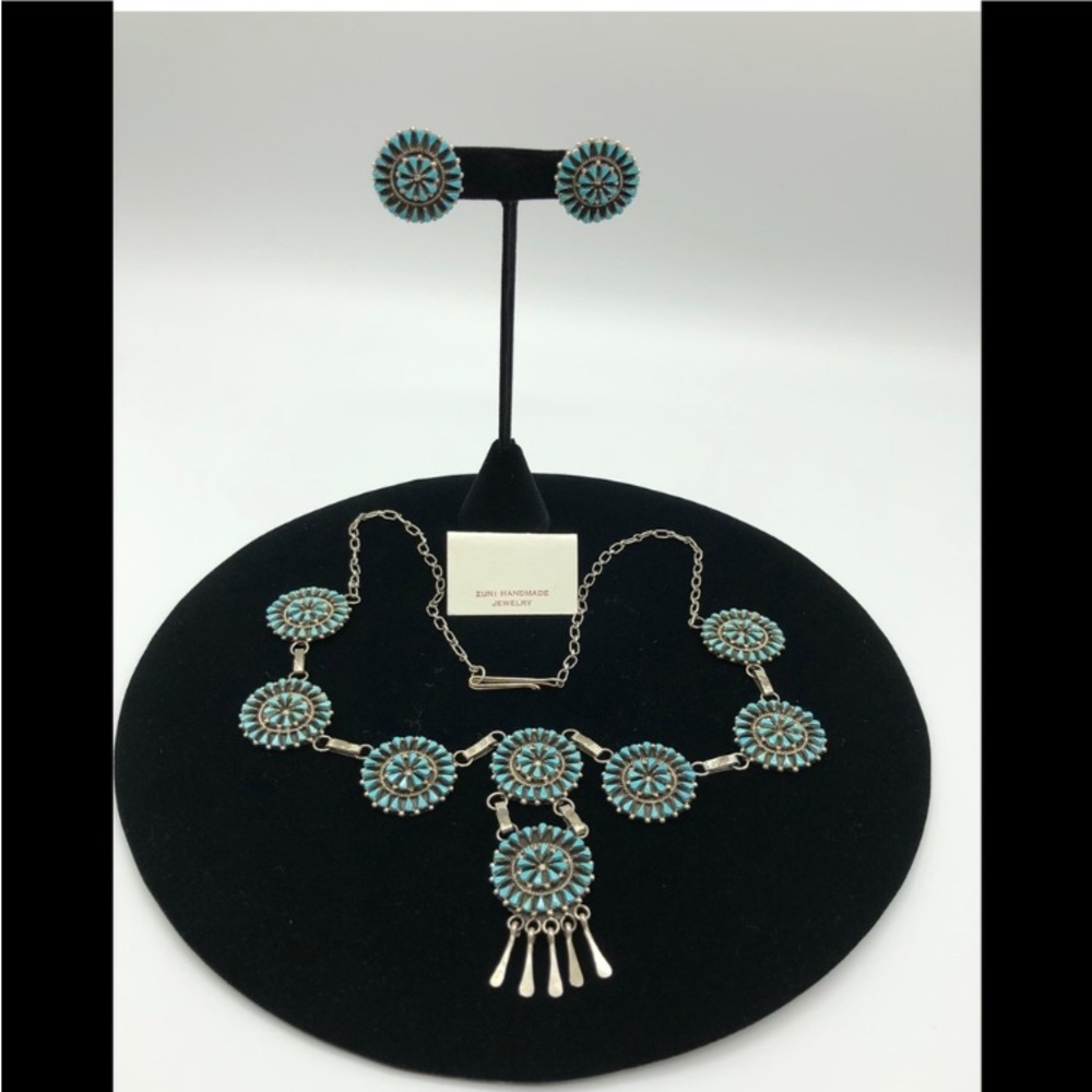 Zuni Turquoise Petit Point Necklace/Earrings. - Picture 2 of 6